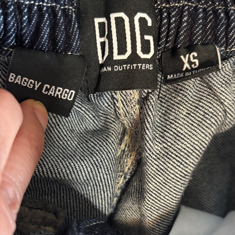 BDG Denim Baggy Cargo Pants in Dark Blue Size x-small - Picture 2 of 12